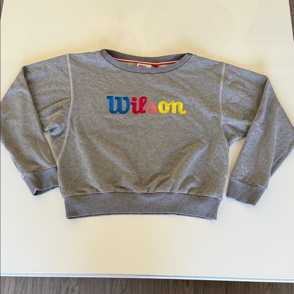 Wilson vintage Gray Sweater with Multicolor Logo Size L
